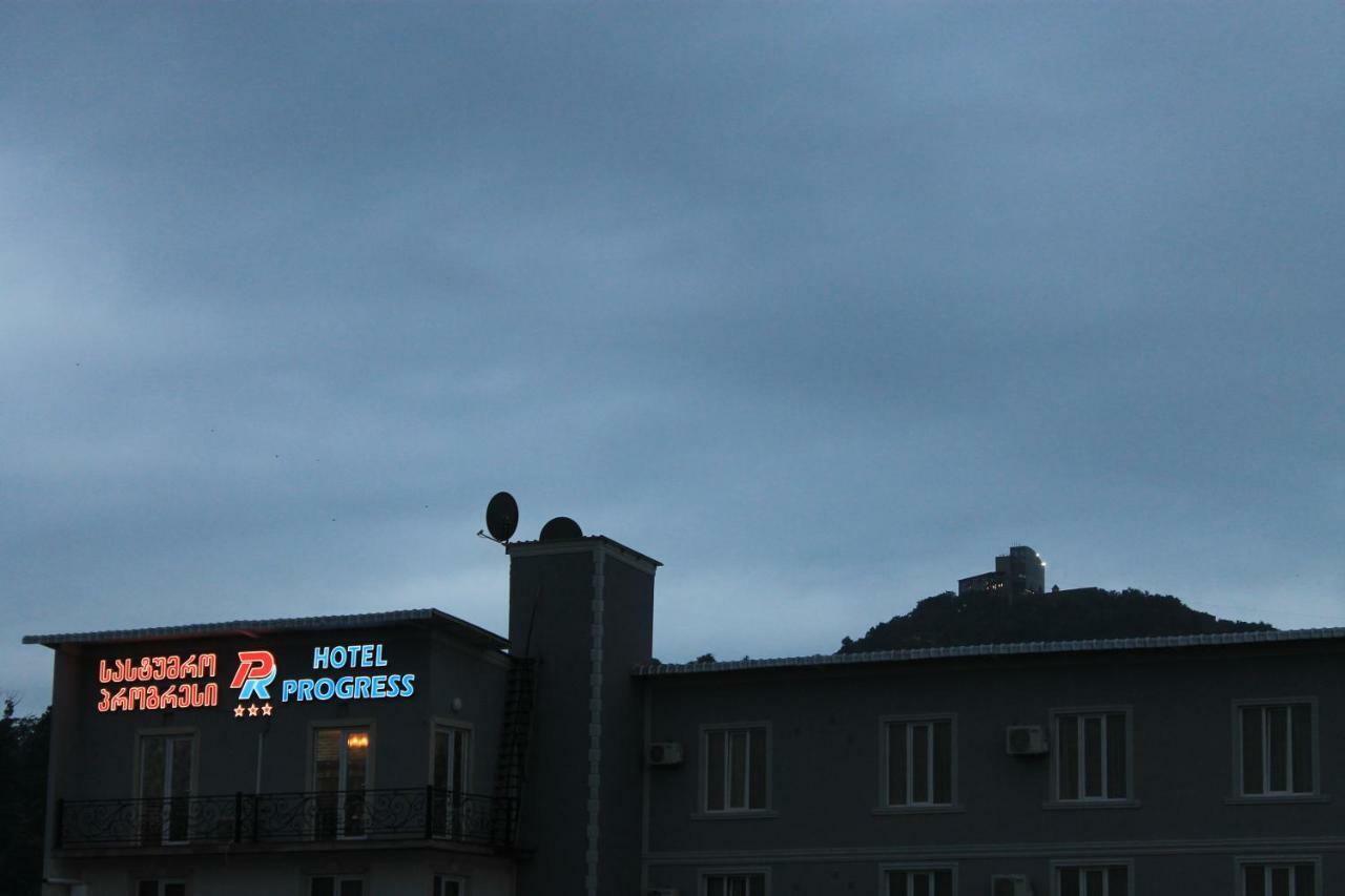 Hotel Progress Μπατούμι Εξωτερικό φωτογραφία
