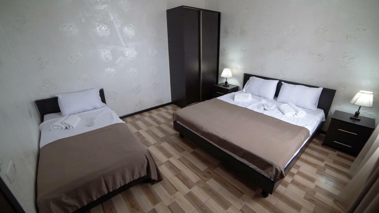 Hotel Progress Μπατούμι Εξωτερικό φωτογραφία