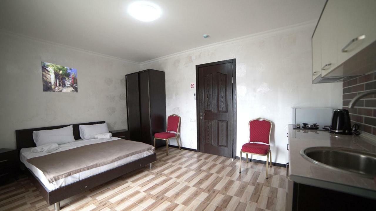 Hotel Progress Μπατούμι Εξωτερικό φωτογραφία