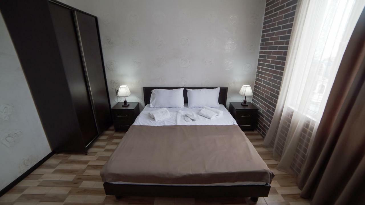 Hotel Progress Μπατούμι Εξωτερικό φωτογραφία